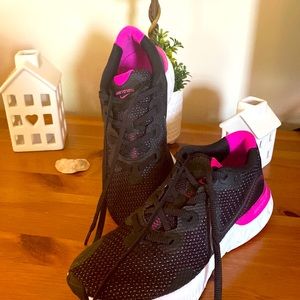 Nike Renew size 8 women’s